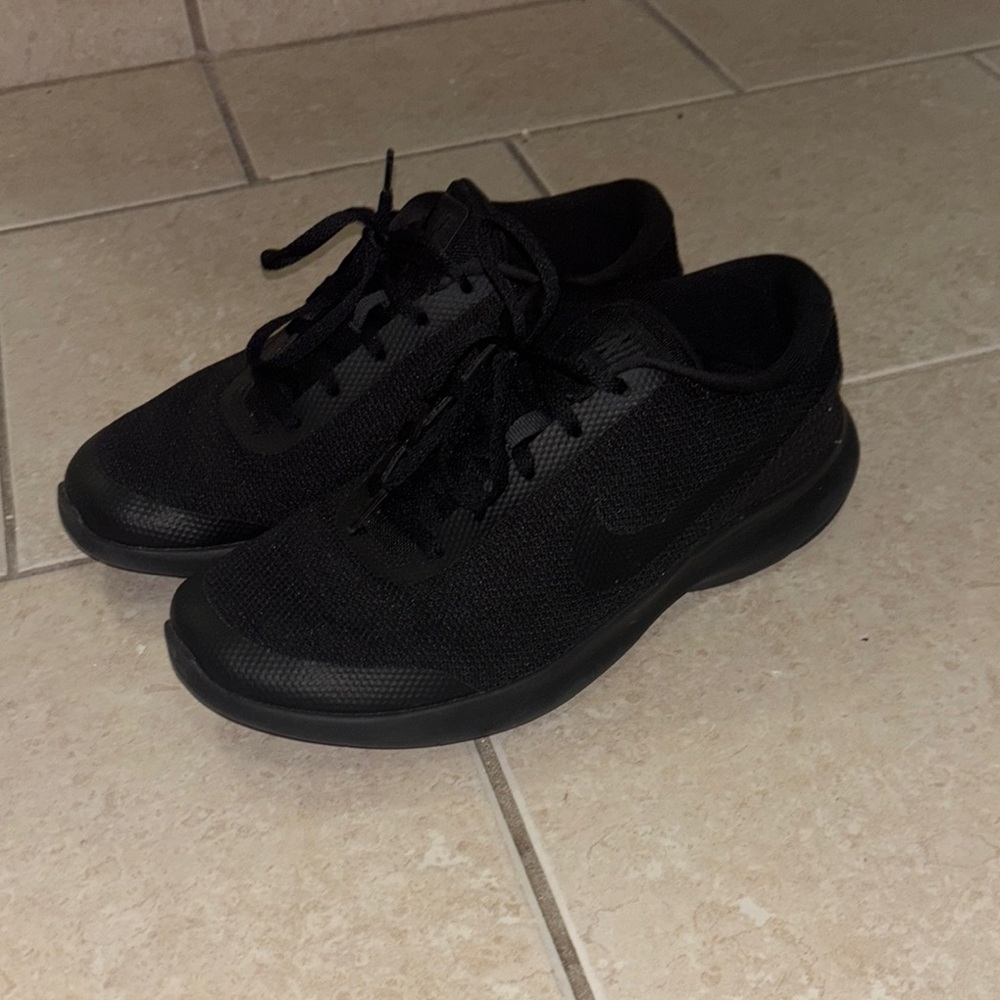 Nike Triple Black Running Shoes woman’s size 8